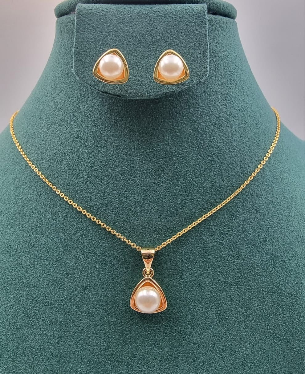 Elegant Gold Heart Jewelry Set for Women